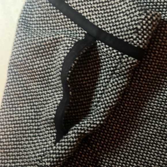 Loft size 2 tweed mini skirt - Picture 7 of 7